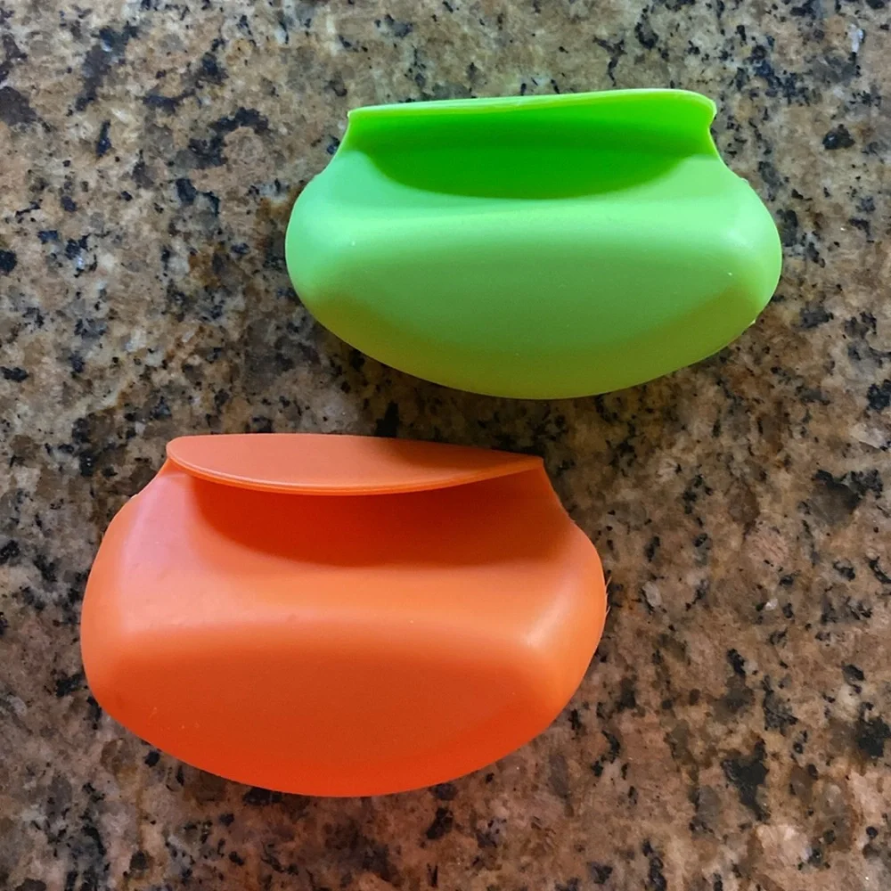 Trendy Hime Goods Silicone Clip Dip Sauce Condiment Snack Bowls Set of 2